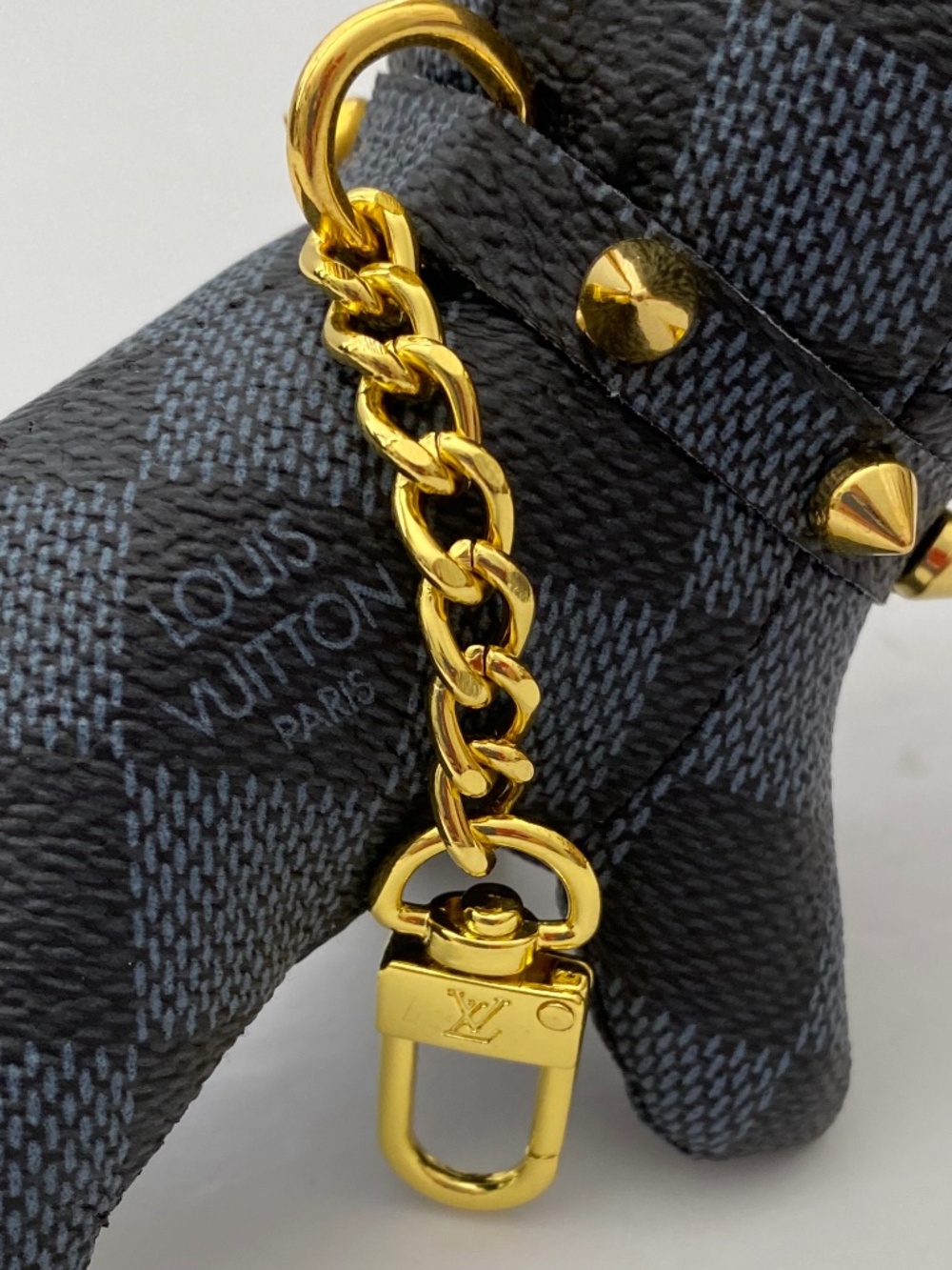 LV Luxury Dog Keychain/Bag Charm - Picture 4 of 4